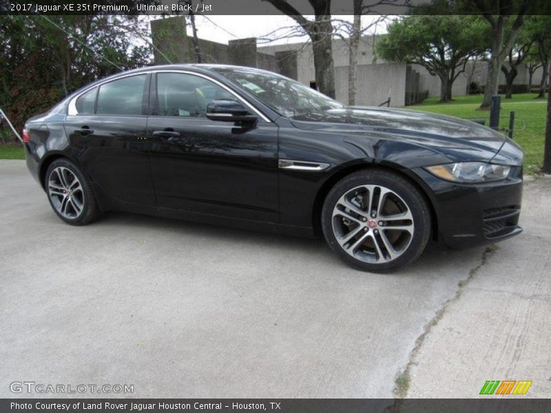 Ultimate Black / Jet 2017 Jaguar XE 35t Premium