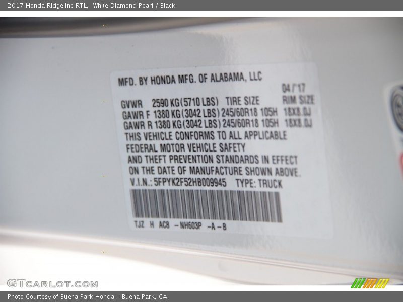 White Diamond Pearl / Black 2017 Honda Ridgeline RTL