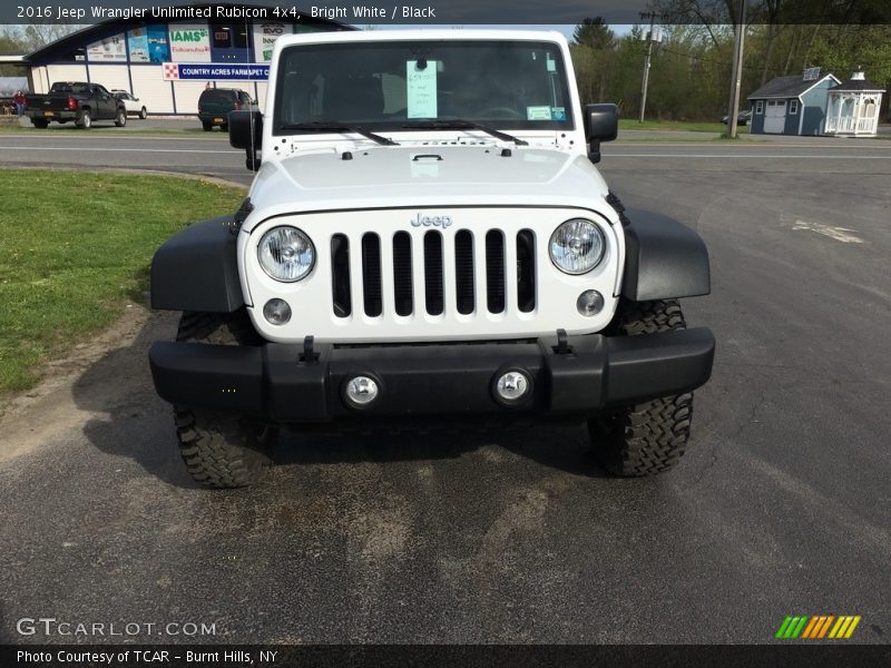 Bright White / Black 2016 Jeep Wrangler Unlimited Rubicon 4x4