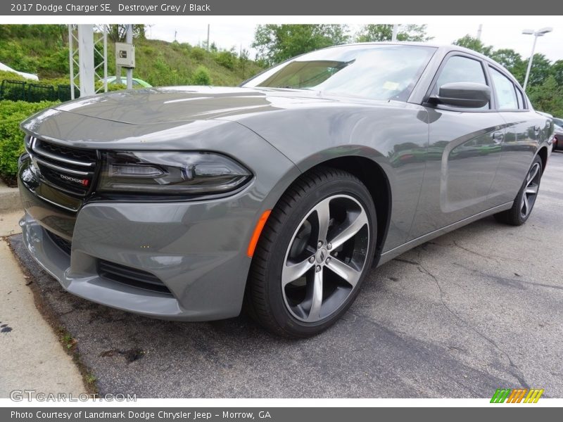 Destroyer Grey / Black 2017 Dodge Charger SE
