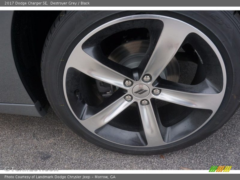 Destroyer Grey / Black 2017 Dodge Charger SE