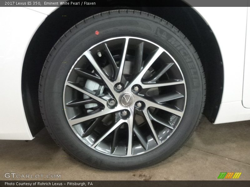 Eminent White Pearl / Flaxen 2017 Lexus ES 350