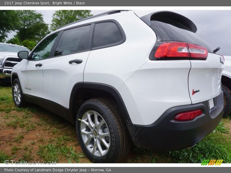 Bright White / Black 2017 Jeep Cherokee Sport