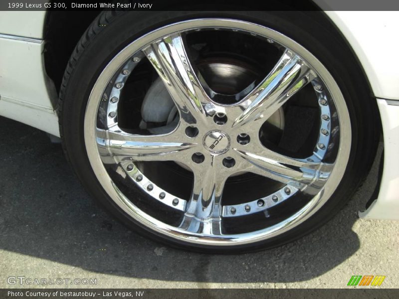 Diamond White Pearl / Ivory 1999 Lexus GS 300