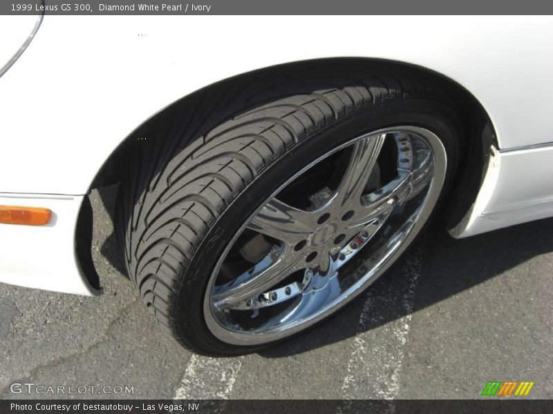 Diamond White Pearl / Ivory 1999 Lexus GS 300