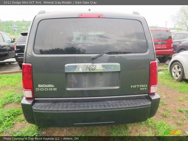 Mineral Gray Metallic / Dark Slate Gray 2011 Dodge Nitro SXT 4x4