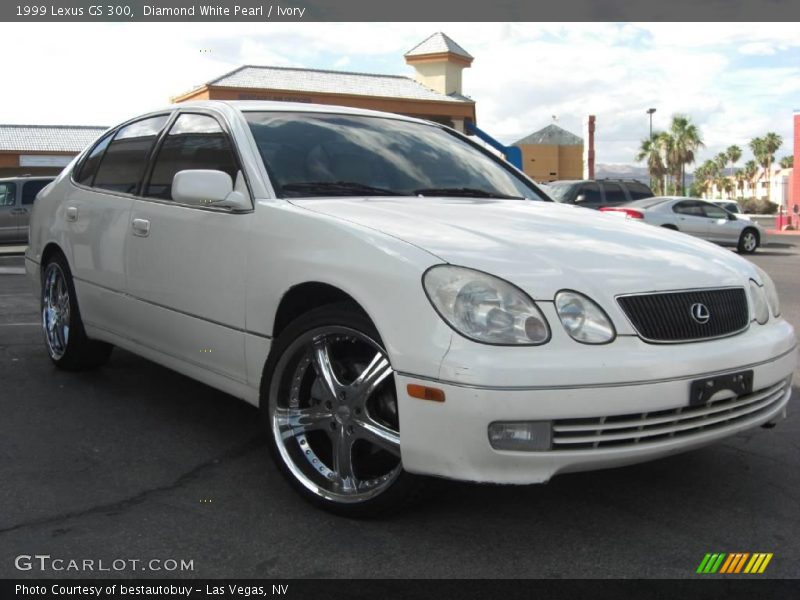Diamond White Pearl / Ivory 1999 Lexus GS 300