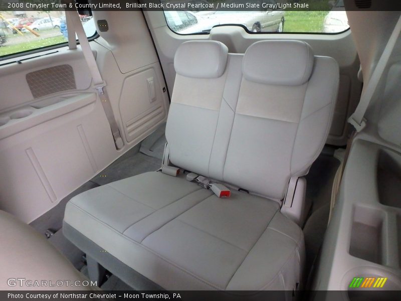 Brilliant Black Crystal Pearlcoat / Medium Slate Gray/Light Shale 2008 Chrysler Town & Country Limited