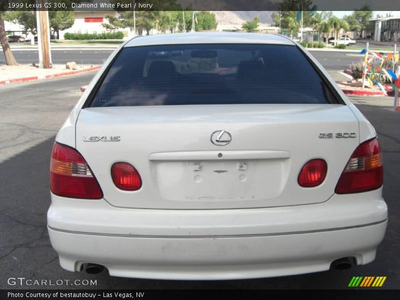 Diamond White Pearl / Ivory 1999 Lexus GS 300