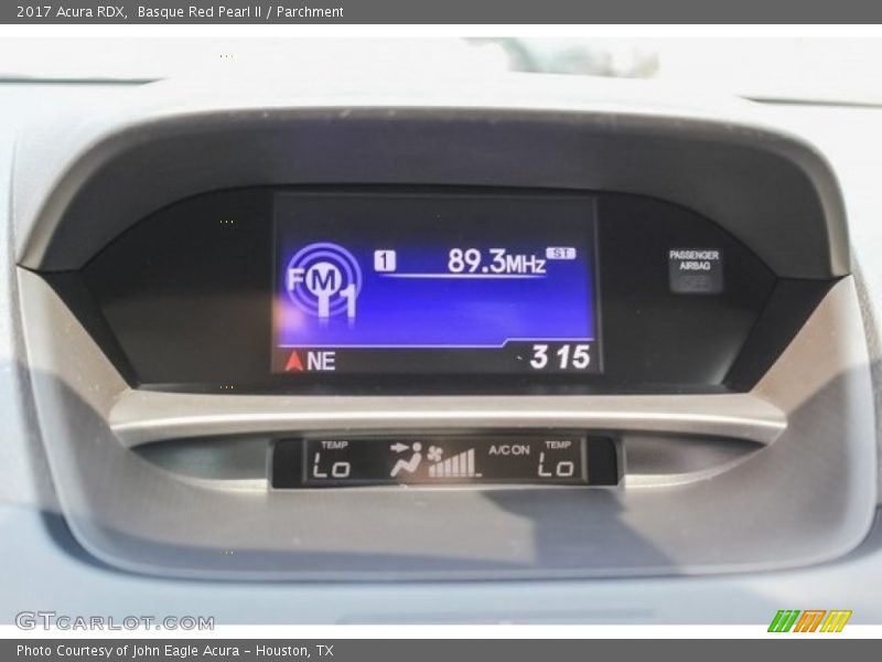 Basque Red Pearl II / Parchment 2017 Acura RDX