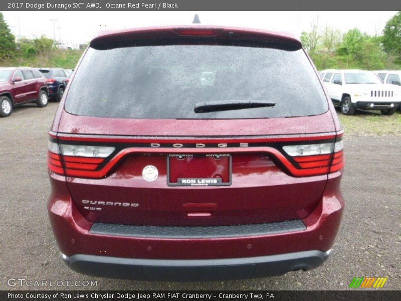 Octane Red Pearl / Black 2017 Dodge Durango SXT AWD