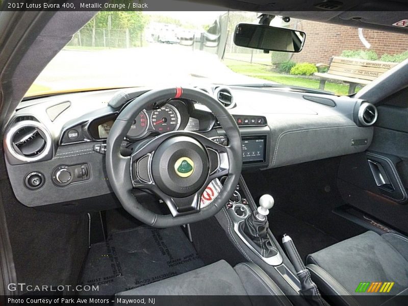Dashboard of 2017 Evora 400