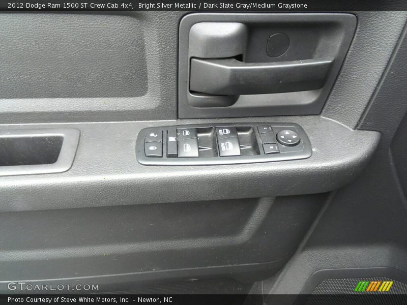 Bright Silver Metallic / Dark Slate Gray/Medium Graystone 2012 Dodge Ram 1500 ST Crew Cab 4x4
