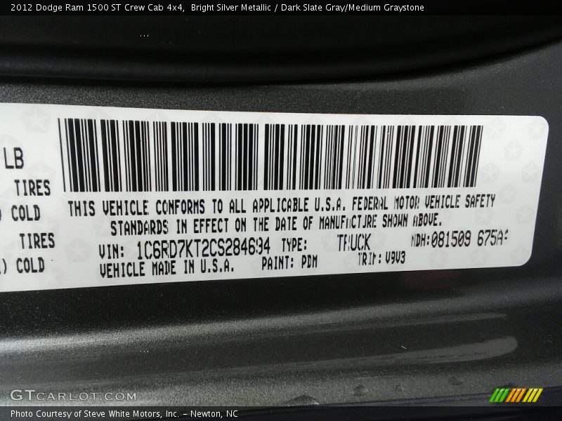 Bright Silver Metallic / Dark Slate Gray/Medium Graystone 2012 Dodge Ram 1500 ST Crew Cab 4x4