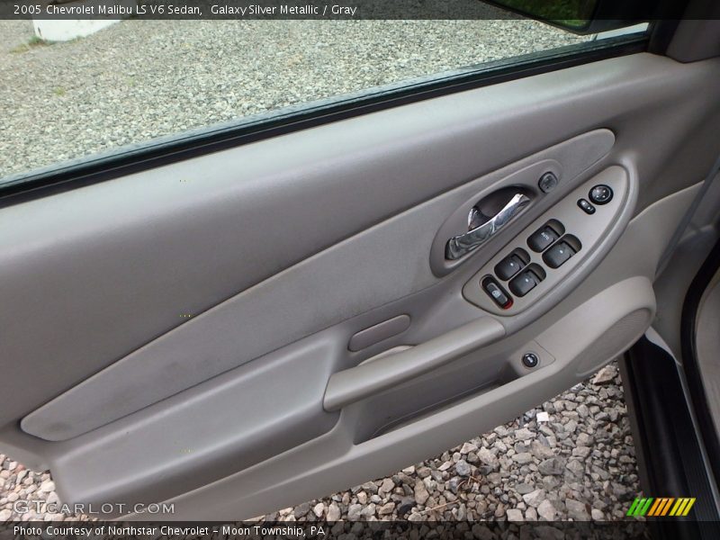 Galaxy Silver Metallic / Gray 2005 Chevrolet Malibu LS V6 Sedan