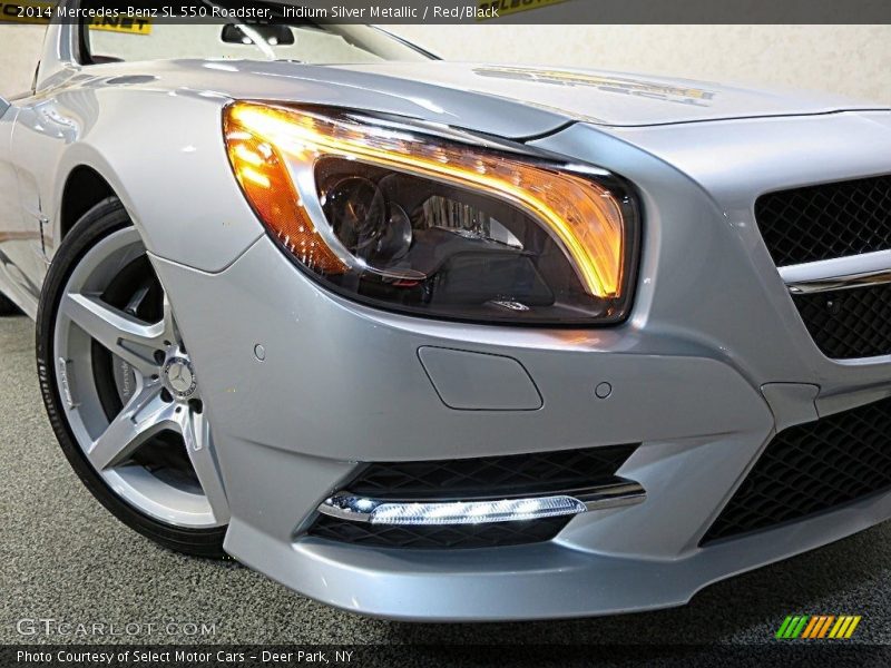 Iridium Silver Metallic / Red/Black 2014 Mercedes-Benz SL 550 Roadster