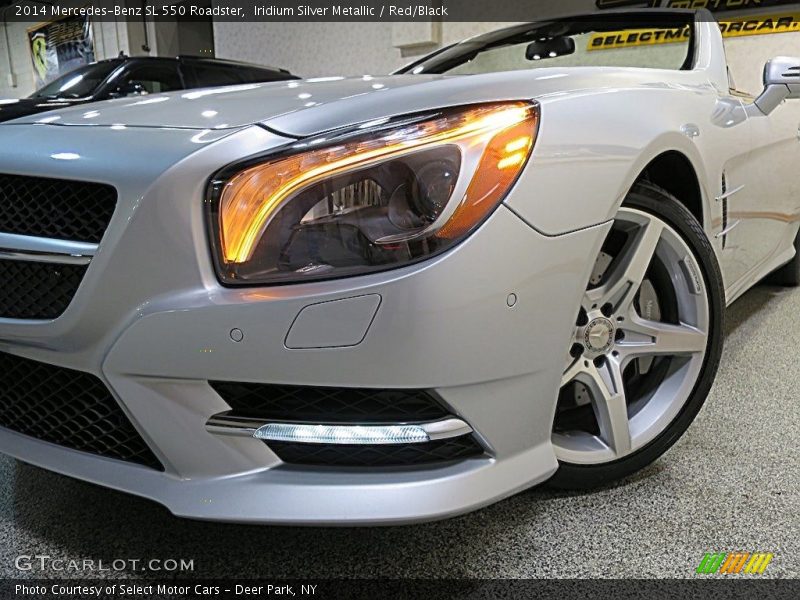 Iridium Silver Metallic / Red/Black 2014 Mercedes-Benz SL 550 Roadster