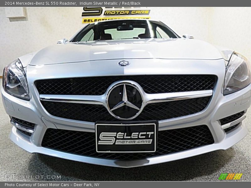 Iridium Silver Metallic / Red/Black 2014 Mercedes-Benz SL 550 Roadster