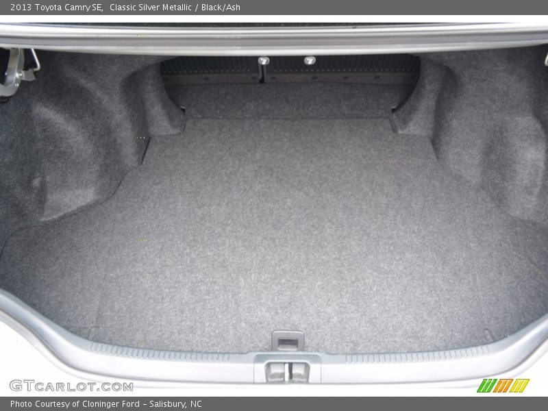 Classic Silver Metallic / Black/Ash 2013 Toyota Camry SE