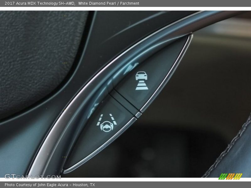 White Diamond Pearl / Parchment 2017 Acura MDX Technology SH-AWD