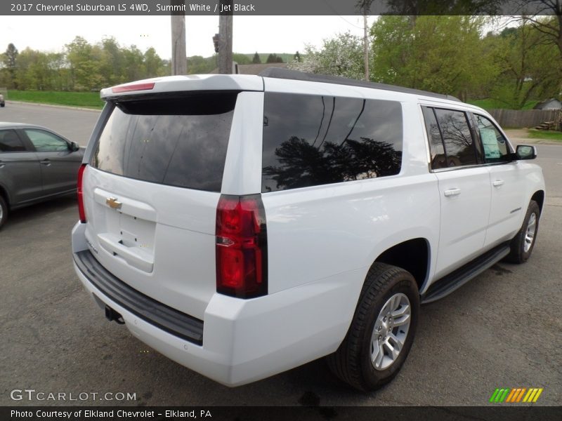 Summit White / Jet Black 2017 Chevrolet Suburban LS 4WD
