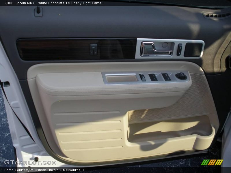 White Chocolate Tri Coat / Light Camel 2008 Lincoln MKX