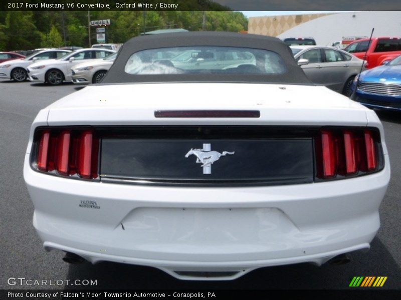 Oxford White / Ebony 2017 Ford Mustang V6 Convertible