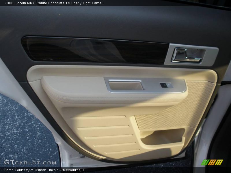 White Chocolate Tri Coat / Light Camel 2008 Lincoln MKX