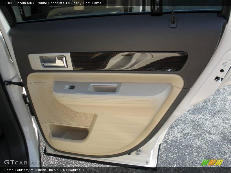 White Chocolate Tri Coat / Light Camel 2008 Lincoln MKX