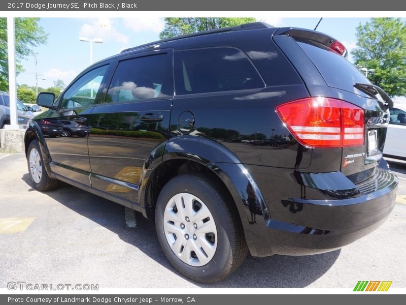 Pitch Black / Black 2017 Dodge Journey SE