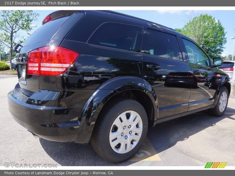 Pitch Black / Black 2017 Dodge Journey SE