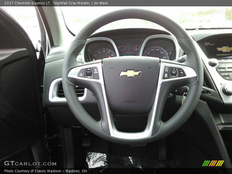 Nightfall Gray Metallic / Jet Black 2017 Chevrolet Equinox LT