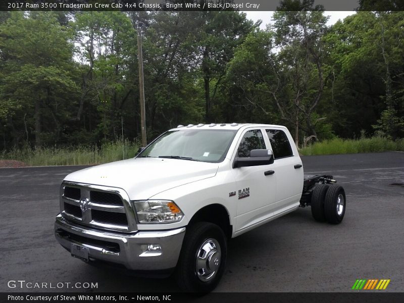 Bright White / Black/Diesel Gray 2017 Ram 3500 Tradesman Crew Cab 4x4 Chassis
