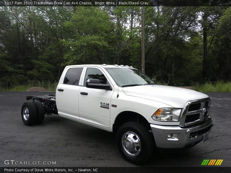Bright White / Black/Diesel Gray 2017 Ram 3500 Tradesman Crew Cab 4x4 Chassis