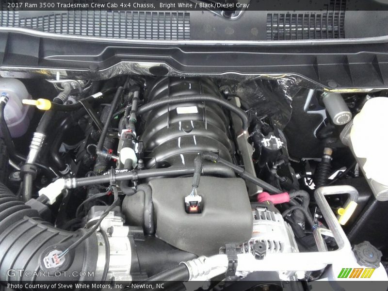 Bright White / Black/Diesel Gray 2017 Ram 3500 Tradesman Crew Cab 4x4 Chassis