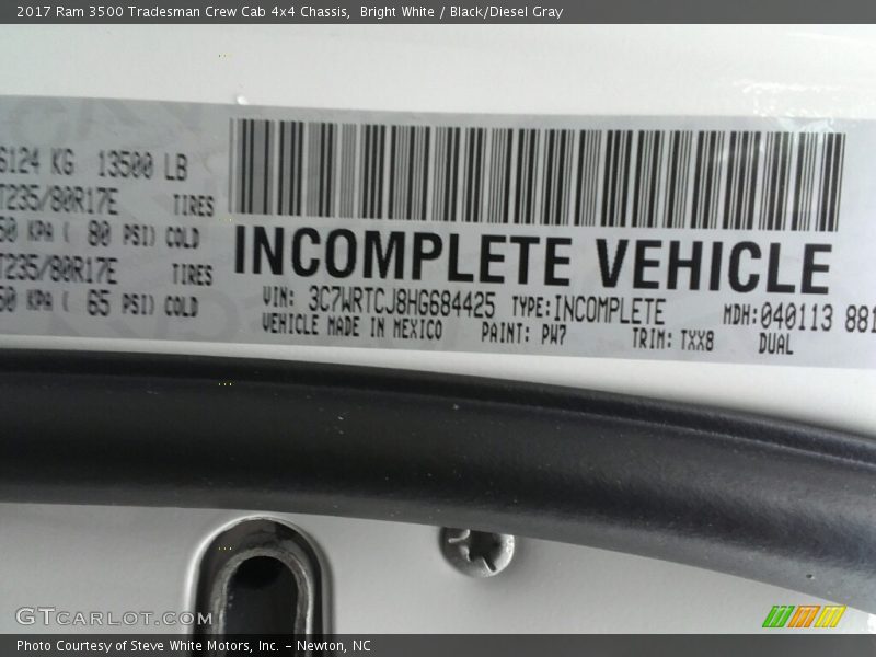 Bright White / Black/Diesel Gray 2017 Ram 3500 Tradesman Crew Cab 4x4 Chassis