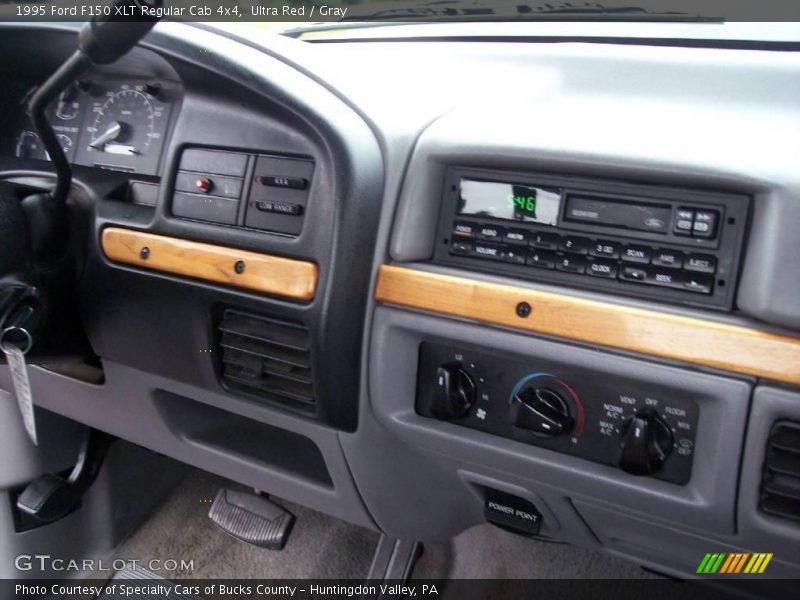 Ultra Red / Gray 1995 Ford F150 XLT Regular Cab 4x4