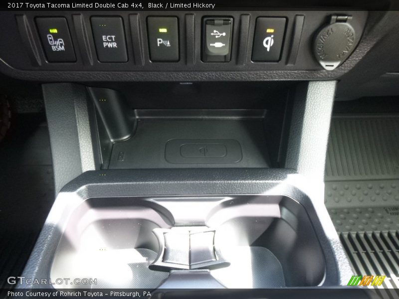 Black / Limited Hickory 2017 Toyota Tacoma Limited Double Cab 4x4