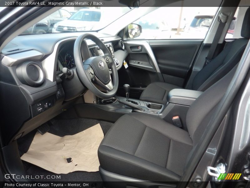 Magnetic Gray Metallic / Black 2017 Toyota RAV4 LE