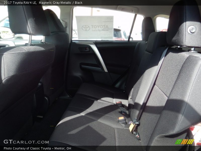 Magnetic Gray Metallic / Black 2017 Toyota RAV4 LE