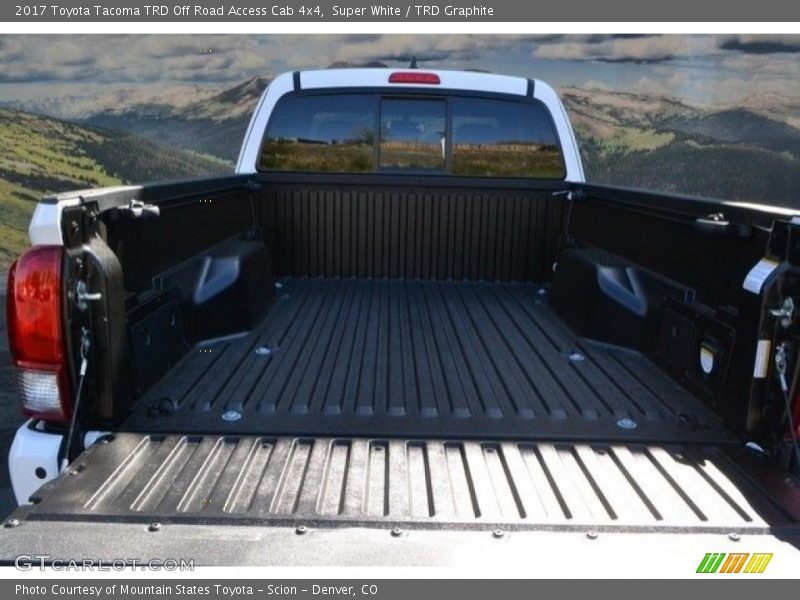 Super White / TRD Graphite 2017 Toyota Tacoma TRD Off Road Access Cab 4x4
