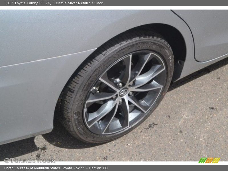 Celestial Silver Metallic / Black 2017 Toyota Camry XSE V6