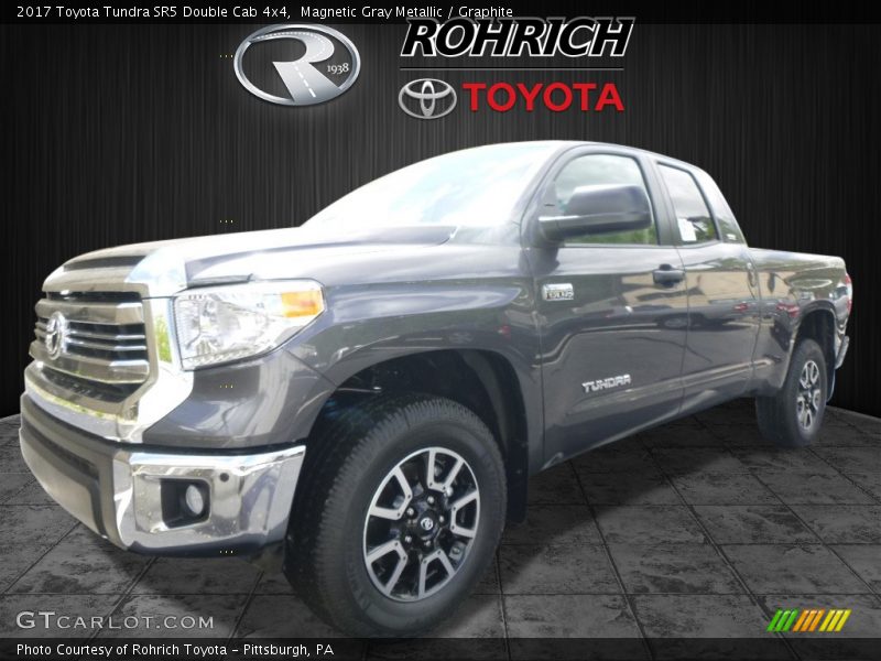 Magnetic Gray Metallic / Graphite 2017 Toyota Tundra SR5 Double Cab 4x4