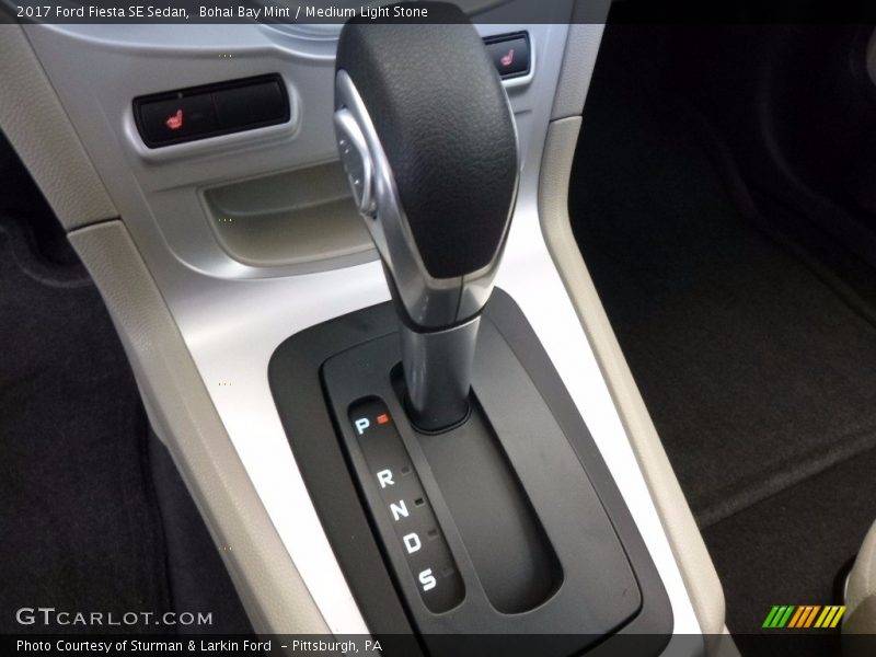  2017 Fiesta SE Sedan 6 Speed Automatic Shifter