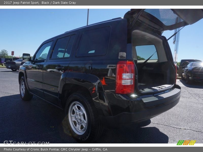 Black / Dark Slate Gray 2017 Jeep Patriot Sport