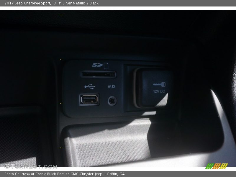 Billet Silver Metallic / Black 2017 Jeep Cherokee Sport
