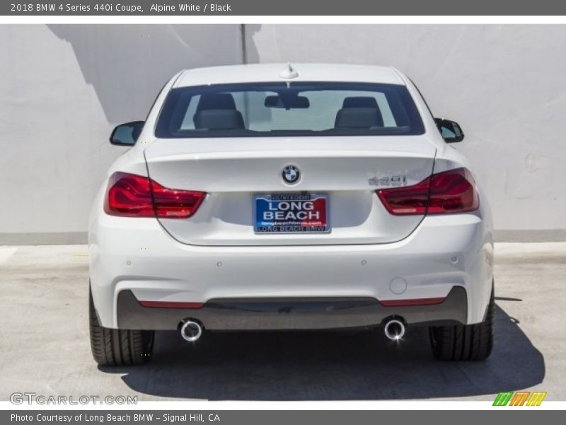 Alpine White / Black 2018 BMW 4 Series 440i Coupe