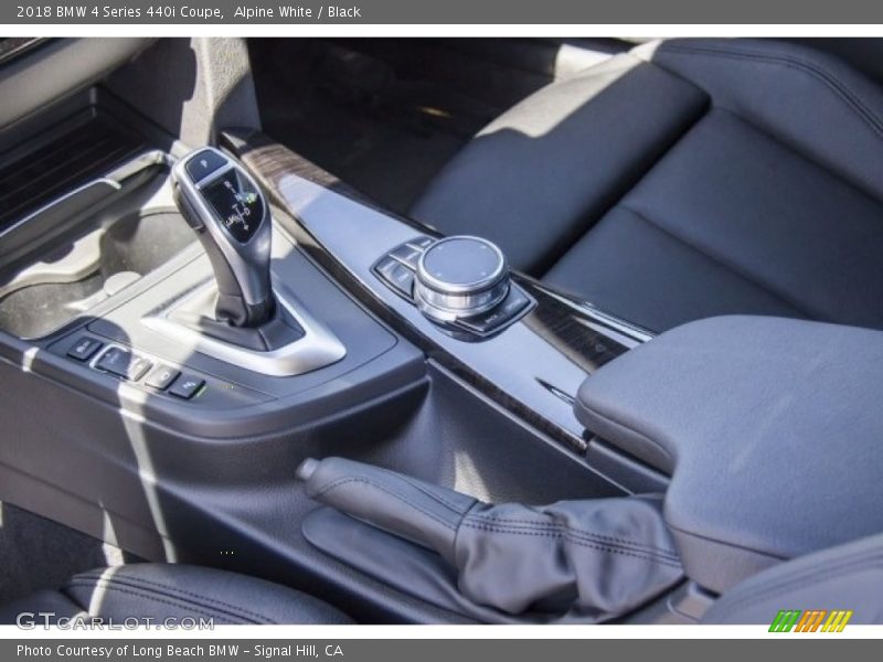 Alpine White / Black 2018 BMW 4 Series 440i Coupe