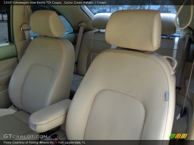 Front Seat of 2006 New Beetle TDI Coupe