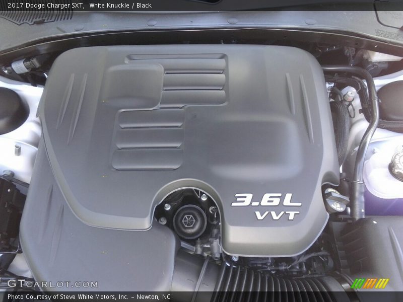 White Knuckle / Black 2017 Dodge Charger SXT